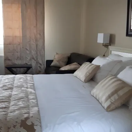 Solana Bed & Breakfast 3*