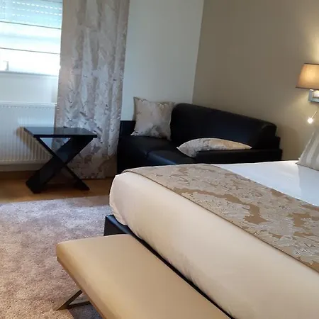 Solana Bed & Breakfast 3*