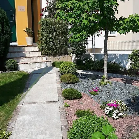 Bed & Breakfast Solana 3*